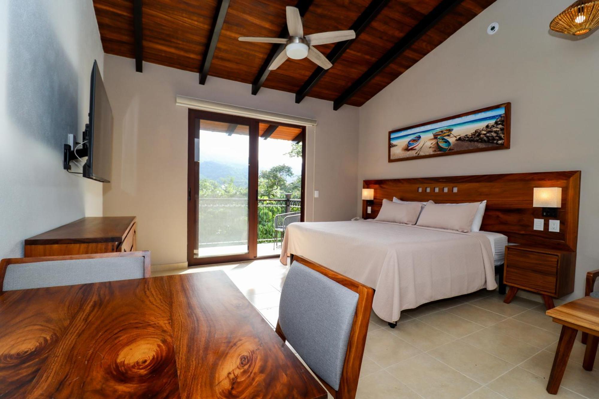 River Park Hotel Puerto Vallarta Exteriör bild