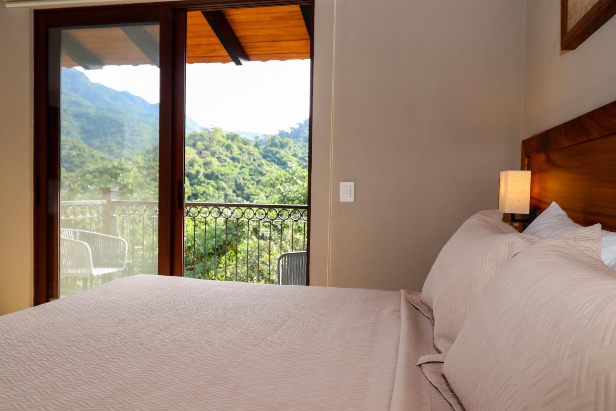 River Park Hotel Puerto Vallarta Exteriör bild
